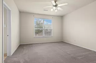 2517 Early Bird Dr, Arlington, TX 76001 - Photo 15