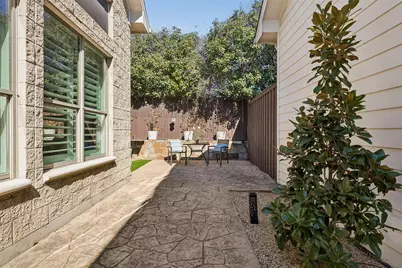 2550 Wedglea Drive, Dallas, TX 75211 - Photo 21