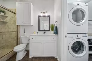 2550 Wedglea Dr, Dallas, TX 75211 - Photo 17