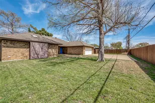 4302 Kingswick Dr, Arlington, TX 76016 - Photo 35