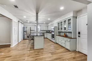 4302 Kingswick Dr, Arlington, TX 76016 - Photo 15