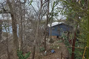 802 Rock Harbor Ct, Granbury, TX 76048 - Photo 3