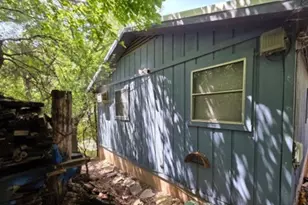 802 Rock Harbor Ct, Granbury, TX 76048 - Photo 5