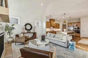 9356 Charlie Ln, Dallas, TX 75238 - Photo 13