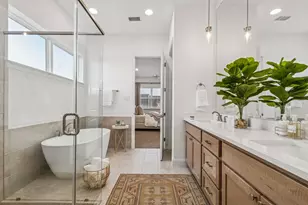 9356 Charlie Ln, Dallas, TX 75238 - Photo 19