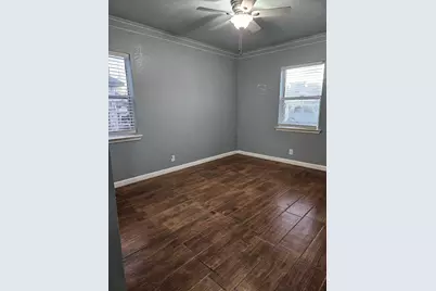 808 McCurry Avenue, Bedford, TX 76022 - Photo 17