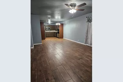 808 McCurry Avenue, Bedford, TX 76022 - Photo 7