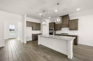 257 Pine Leaf Trl, Waxahachie, TX 75165 - Photo 3