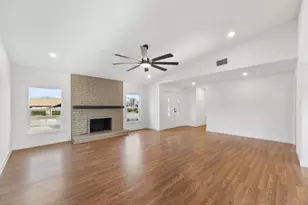 936 Stone Trail Dr, Plano, TX 75023 - Photo 3