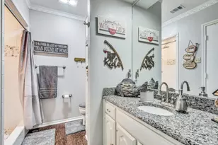 4009 Villa Grove Dr, Dallas, TX 75287 - Photo 17