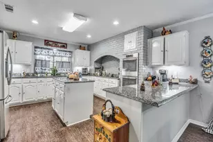 4009 Villa Grove Dr, Dallas, TX 75287 - Photo 11