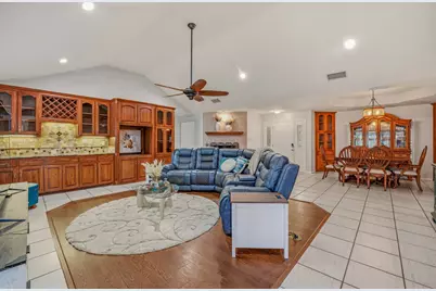 2700 Solar Court, Granbury, TX 76049 - Photo 7