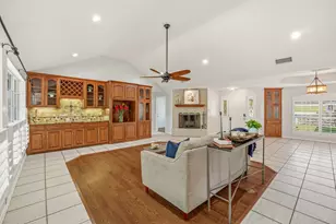2700 Solar Ct, Granbury, TX 76049 - Photo 7