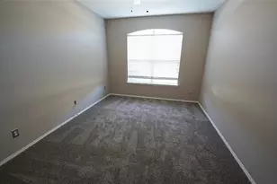 620 Azalea, Glenn Heights, TX 75154 - Photo 7