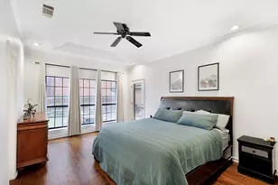 717 Ashley Dr, Hurst, TX 76054 - Photo 9