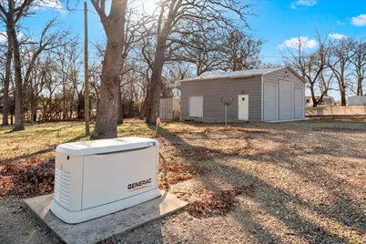 6330 Farm Road 1402, Mt Pleasant, TX 75455 - Photo 29