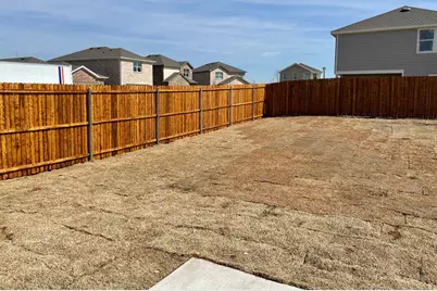 1911 Chapel Hill Road, Princeton, TX 75407 - Photo 15