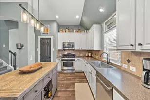 924 Mangrove Dr, Fate, TX 75087 - Photo 7