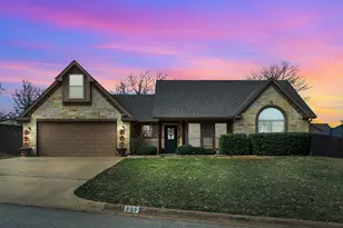 805 Linda Dr, Joshua, TX 76058 - Photo 1