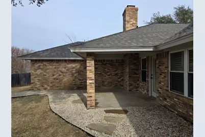 10168 Stoneleigh Drive, Benbrook, TX 76126 - Photo 15