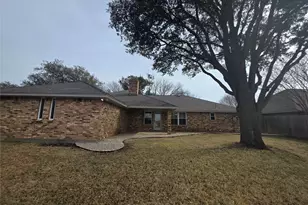 10168 Stoneleigh Dr, Benbrook, TX 76126 - Photo 13