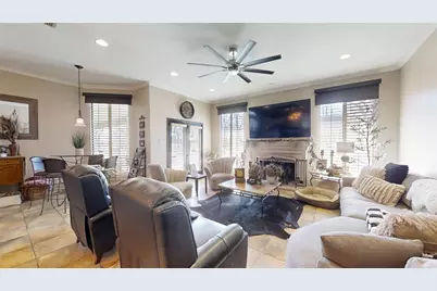 8810 S Hampton Drive, Granbury, TX 76049 - Photo 11