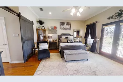 8810 S Hampton Drive, Granbury, TX 76049 - Photo 13