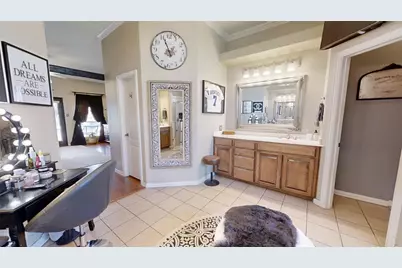 8810 S Hampton Drive, Granbury, TX 76049 - Photo 15