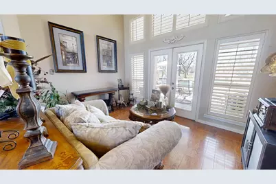 8810 S Hampton Drive, Granbury, TX 76049 - Photo 5