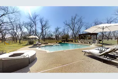 8810 S Hampton Drive, Granbury, TX 76049 - Photo 27