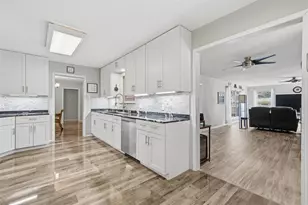 5318 Lake Lindenwood Dr, Waco, TX 76710 - Photo 9