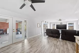 5318 Lake Lindenwood Dr, Waco, TX 76710 - Photo 11