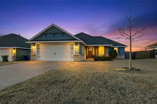 126 Johnson Ln, Hillsboro, TX 76645 - Photo 1
