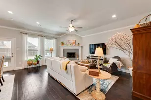 2805 Stoneleigh Dr, Mansfield, TX 76084 - Photo 11