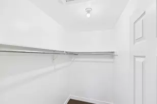 4421 Westminster Dr, Irving, TX 75038 - Photo 9