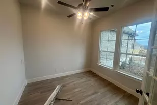 814 Valley Ridge Rd, Van Alstyne, TX 75495 - Photo 3