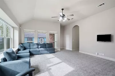 803 Lakeview Drive, Alvarado, TX 76009 - Photo 17