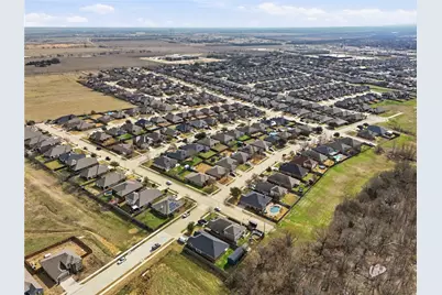 803 Lakeview Drive, Alvarado, TX 76009 - Photo 37