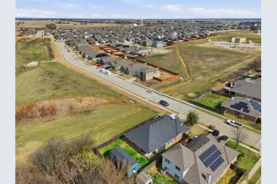 803 Lakeview Drive, Alvarado, TX 76009 - Photo 35