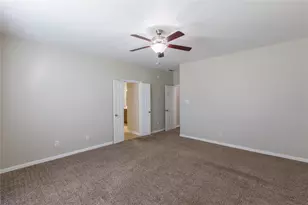 7909 Amesbury Ln, Rowlett, TX 75089 - Photo 13