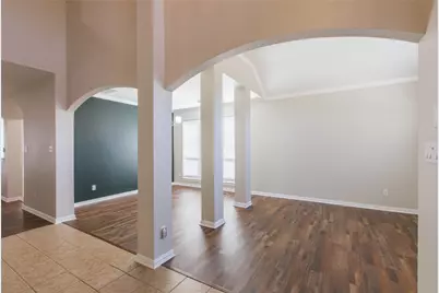 7909 Amesbury Lane, Rowlett, TX 75089 - Photo 3