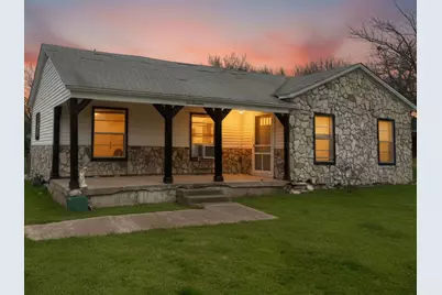 617 E 5th Street, Ferris, TX 75125 - Photo 1