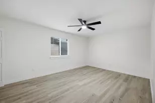 1705 Redbird Cir, Lewisville, TX 75067 - Photo 17