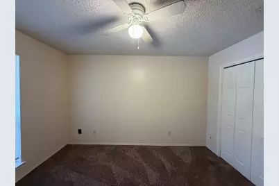 816 Summit Drive, DeSoto, TX 75115 - Photo 17