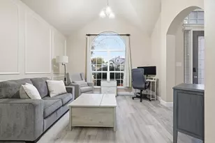 2122 Trickling Creek Dr, Garland, TX 75041 - Photo 7