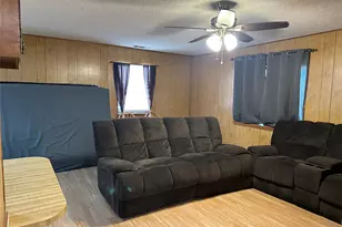 102 N 7th St, Celeste, TX 75423 - Photo 5