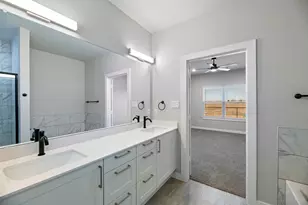 4009 Lecroy Ct, Midlothian, TX 76065 - Photo 13