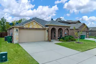 1120 Cheyenne Dr, Aubrey, TX 76227 - Photo 3