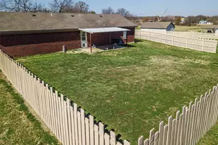 512 Allison Rd, Springtown, TX 76082 - Photo 31