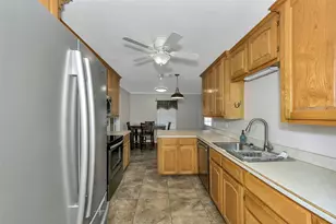 512 Allison Rd, Springtown, TX 76082 - Photo 11